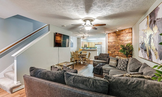 Nashboro Village House | 13 Mi to Dtwn: Nashville Gem Near Golf & Fishing