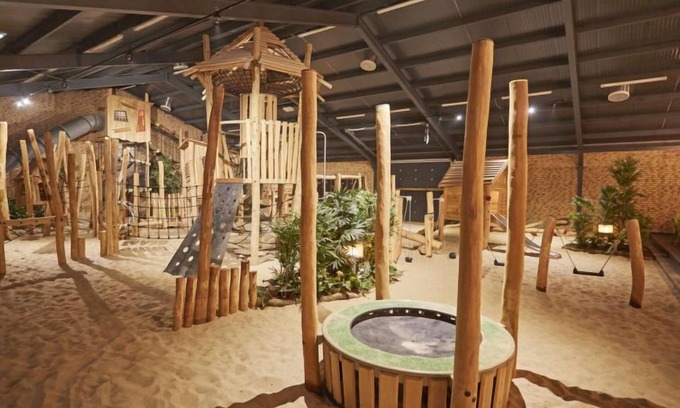 Roggel House | 13 persoons Luxe by Interhome