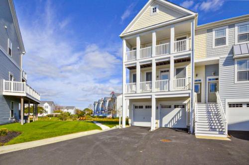 West Ocean City House | 13009 Bowline Ln 1