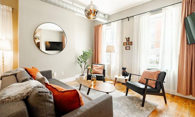 Pendleton Villa | 1304 Broadway - ALL · Huge Parkside Retreat Downtown-Private Roof Decks