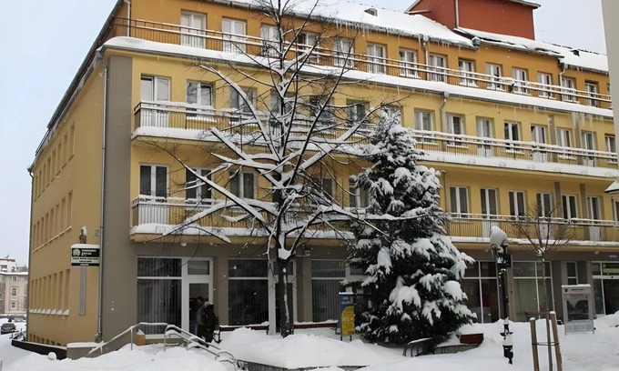 Cieplice Apartment | 14 m² Serviced apartment ∙ 2 guests