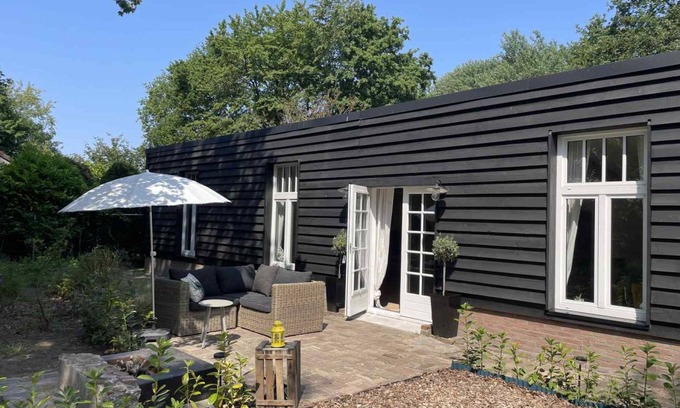 Molenschot House | 140 m² House ∙ 2 bedrooms ∙ 4 guests