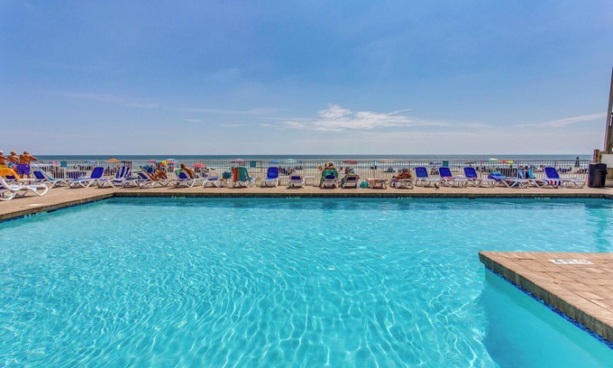 Myrtle Beach Apartment | 14th-floor Oceanfront Condo in Myrtle Beach!
