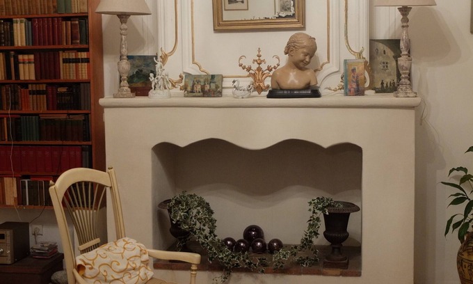 Beaucaire House | 18th century house in the city center