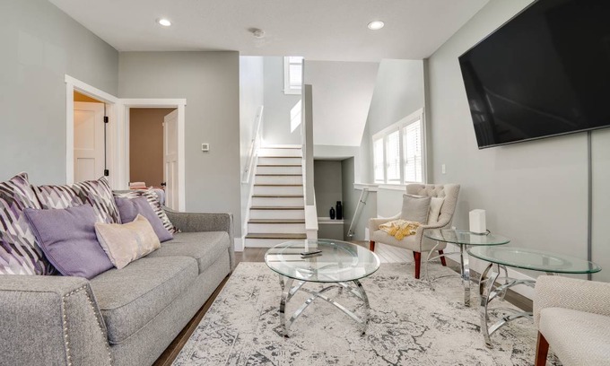 Southwest Minneapolis House | 195 m² House ∙ 3 bedrooms ∙ 9 guests