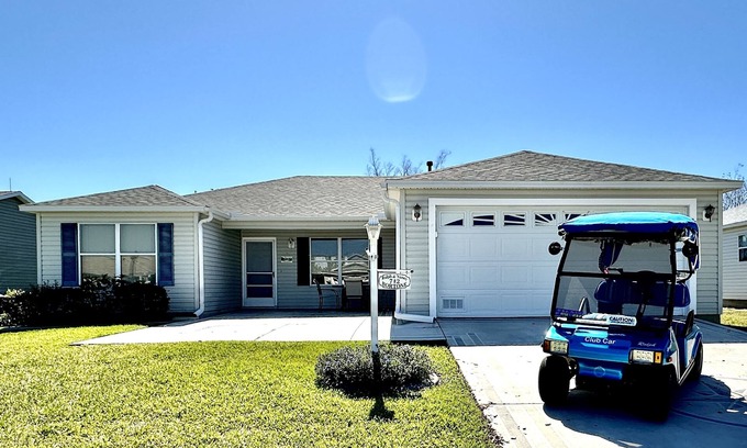 Lynnhaven House | 2/2 in The Village of Lynnhaven