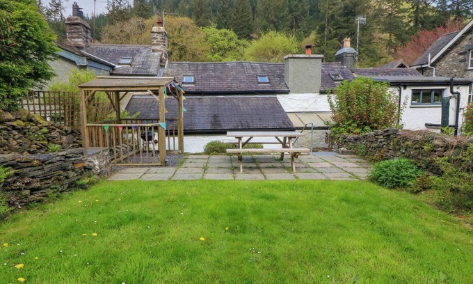Gwynedd- Snowdonia Cottage | 2 Banc Llugwy