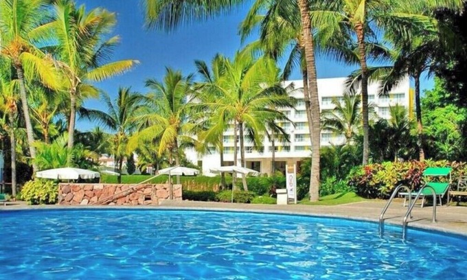Isla Iguana Apartment | 2 BD Beachfront Condo in 5 star Resort Mayan Palace in Puerto Vallarta!