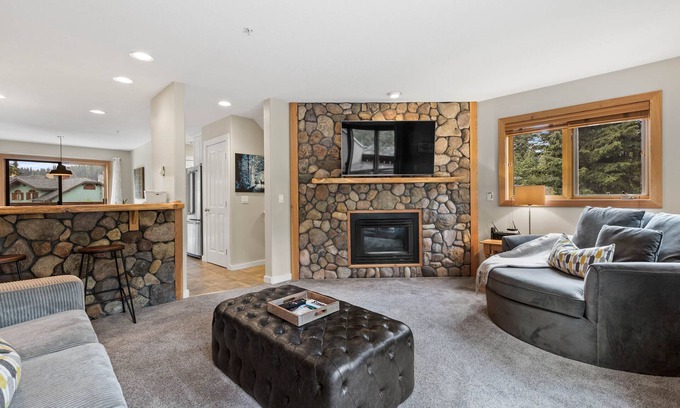 Sundance Estates House | 2 Bed/2 Bath Townhouse located in Snow Creek