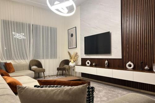 Anfa Apartment | 2 Bed Apartment - Balcony Parking Wifi
