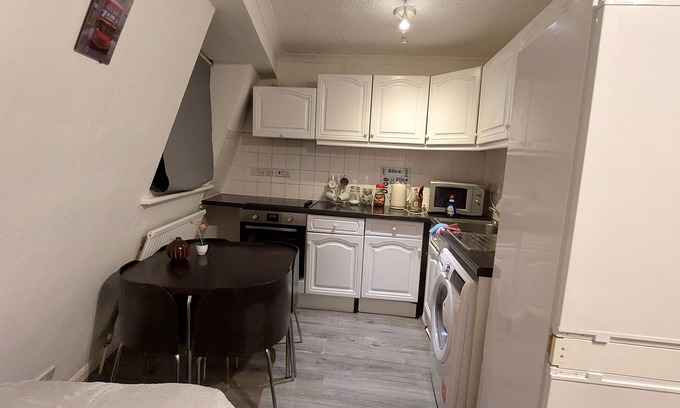 St. Pancras Apartment | 2-bed Apartment in King's Cross Central London