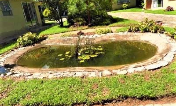 Harare Apartment | 2 Bed Apartment With En-suite Kitchenette - 2064