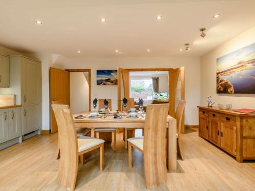Bamburgh House | 2 Bed in Bamburgh 90879