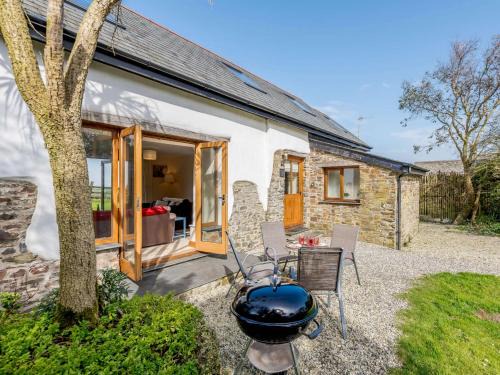 Hartland House | 2 Bed in Clovelly HIFOB