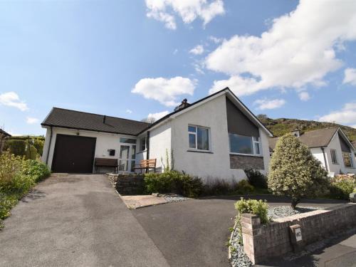 Staveley House | 2 Bed in Staveley SZ439