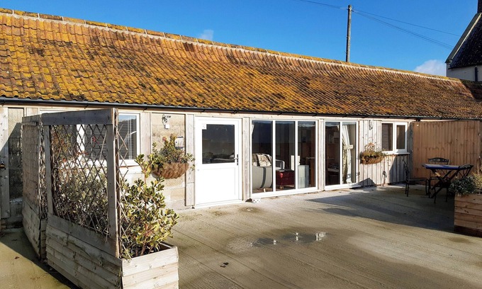 Wotton-under-Edge Cottage | 2 bedroom accommodation in Wickwar, Wotton-under-Edge