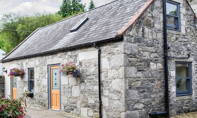 Creetown Cottage | 2 bedroom accommodation in Creetown, near Newton Stewart