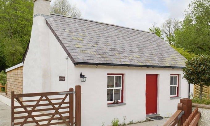 Pont-ar-gothi Cottage | 2 bedroom accommodation in Nantgaredig