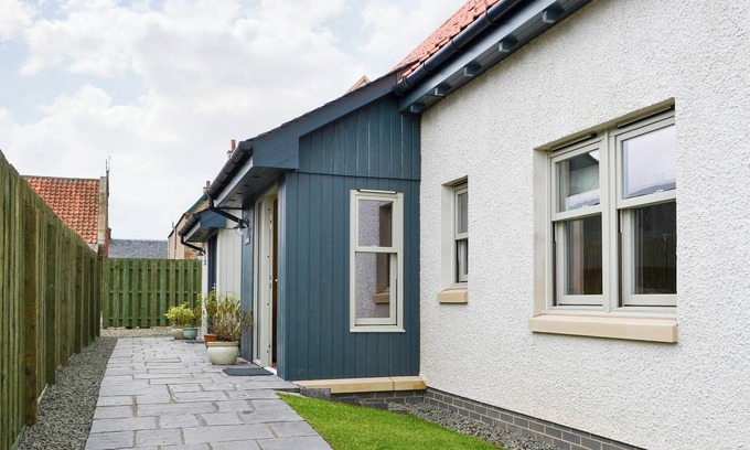 Linlithgow Cottage | 2 bedroom accommodation in Linlithgow, near Edinburgh