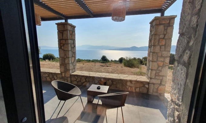 Aktio-Vonitsa Apartment | 2 Bedroom apt with the Best view in Town!