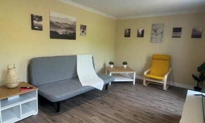 Cornwall Apartment | 2 Bedroom Downtown and near Waterfront