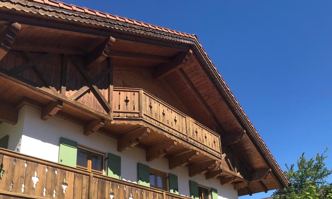 Aufhofen Apartment | 2 bedroom gorgeous apartment in Egling