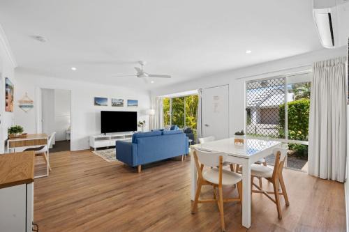 Noosaville Apartment | 2 Bedroom Ground Level Villa in Tropical 4* Resort