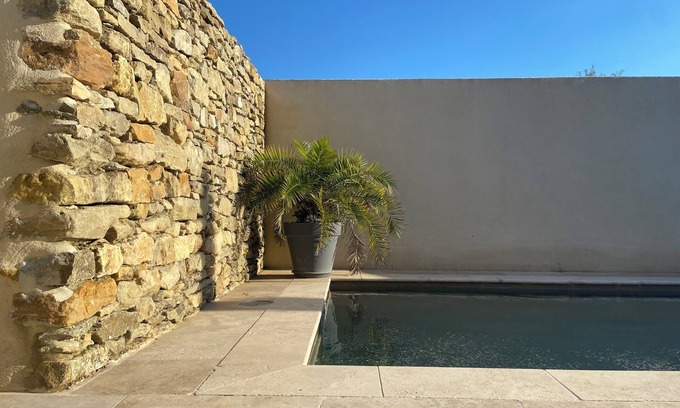 Cavillargues House | 2 Bedroom Private vacation home in Cavillargues
