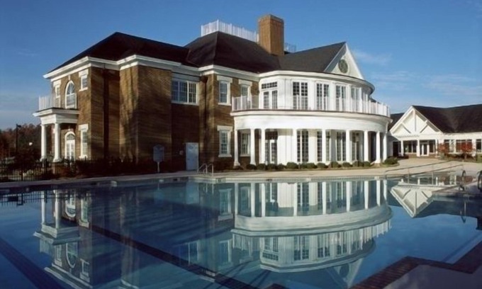 Williamsburg Resort | 2 Bedroom unit at Williamsburg Plantation