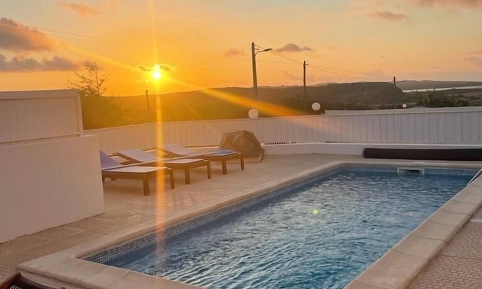 Obidos House | 2 bedrooms with private pool, sea/lagoon view, close to Óbidos