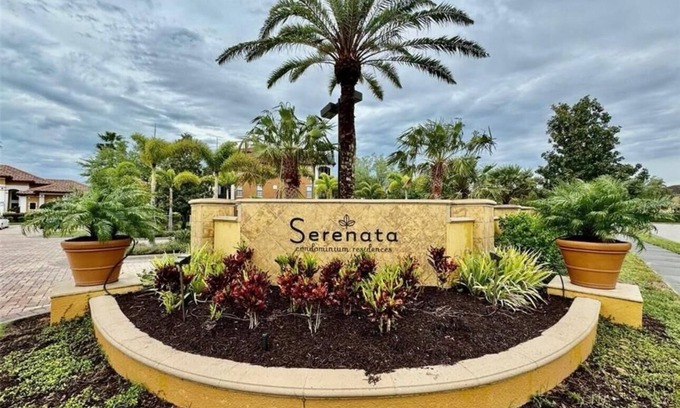 Sarasota Condo | 2 Beds/2 Baths - Fully renovated/luxury condo - very convenient location