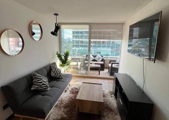 Las Condes Apartment | 2 dormitorios a pasos de la CLC