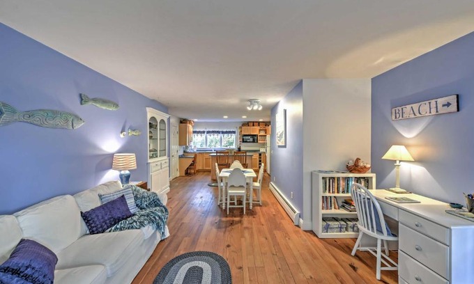 Buzzards Bay Apartment | 2 Mi to Beach Nautical Retreat in Bourne!