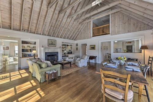 Ipswich House | 2 Mi to Crane Beach Waterfront Ipswich Escape!