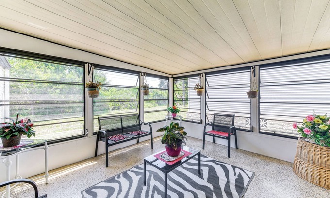 Ellenton House | 2 Mi to Ellenton Outlets: Home w/Community Perks!