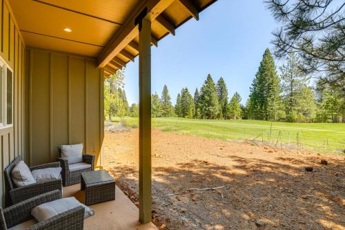 Bailey Creek House | 2 Mi to Lake Almanor Home with Golf Course Views!