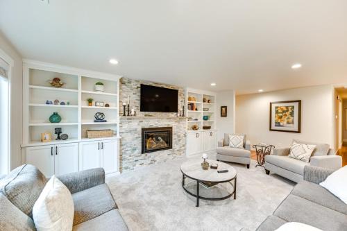 Puyallup House | 2 Mi to State Fair Puyallup Home with Private Yard!