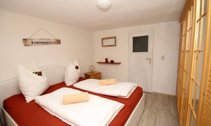 Chursdorf Apartment | 2-room apartment sunrise in the beautiful Muldental