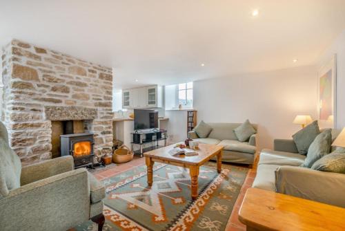 Saint Erth Praze House | 2 The Chapel