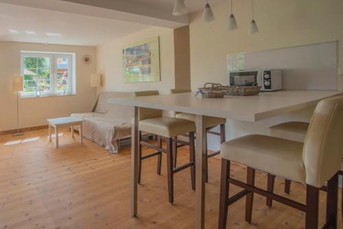 Rieseby Apartment | 2-Zimmer Ferienwohnung "Zimmert"