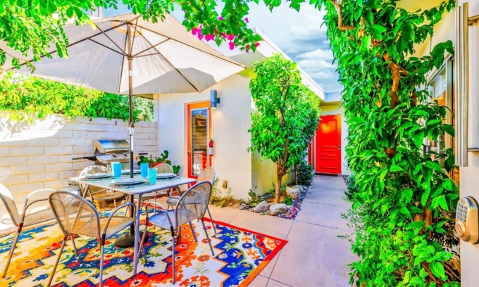 Old Las Palmas Apartment | 20% Off Oct Walk To DwnTwn, Great Reviews Pool/Spa
