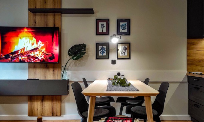 Kopaonik Apartment | 200 meters from the ski gondola, comfortable studio-apartment with free parking.