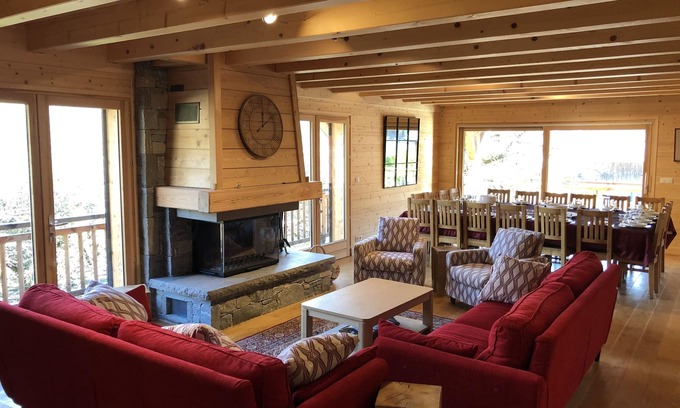 Morillon Ski Chalet | 200m from the gondola, beautiful chalet for 15 people