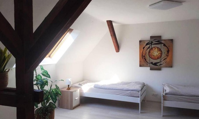 Korb Apartment | 22C große Wohnung 4 Schlafzimmer Wlan/SmartTV