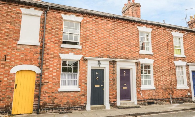 Stratford-upon-Avon House | 24 College Lane