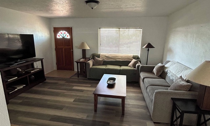 Camp Verde House | 245 Head St