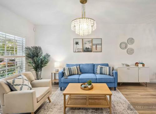 Sabal Harbour House | 25 Min to Ana Maria Island, Heated Pool, 3 min to Shooping Center, New furniture