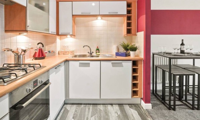 Aylesbury Apartment | 25 Off Weekly Contractor & Family Apt