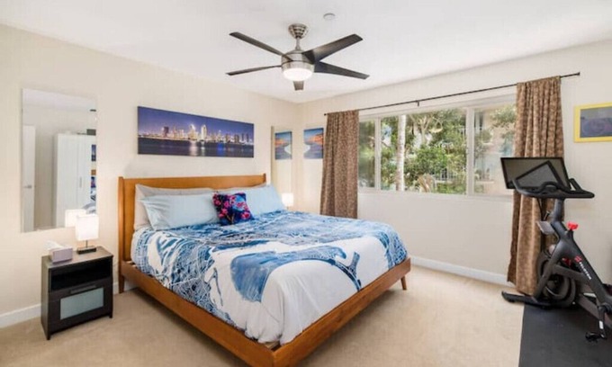 Hillcrest Apartment | 2bd/2ba in heart of Hillcrestn