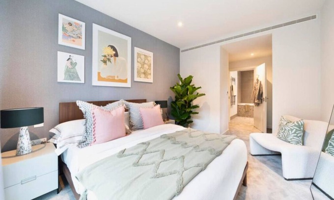 Nine Elms Apartment | 2bed-2bath-2balconylondoneyeview